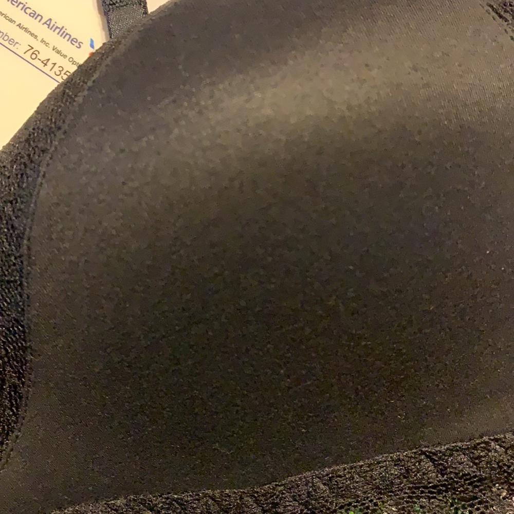 PINK V.S. SZ.S BLACK NO UNDERWIRES CAMI BRA NWT💃 - Picture 6 of 14